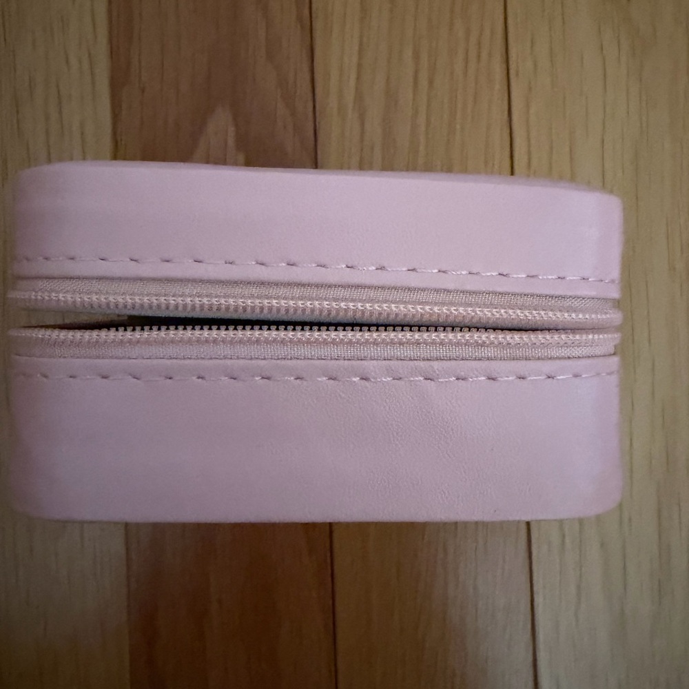 Zippered Personalized Michelle Pink Floral Zippered Mini Jewelry Case NWOT - Picture 4 of 4